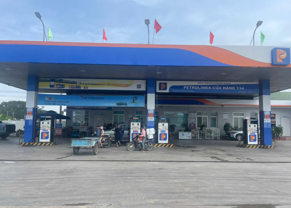 Làm thế nào để nâng cấp trạm xăng dầu hiện có thành trạm thông minh?