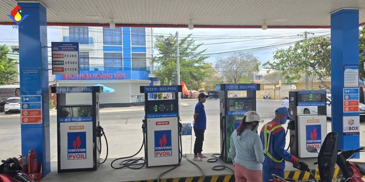 Đặc điểm vận hành trạm xăng dầu trong giờ cao điểm